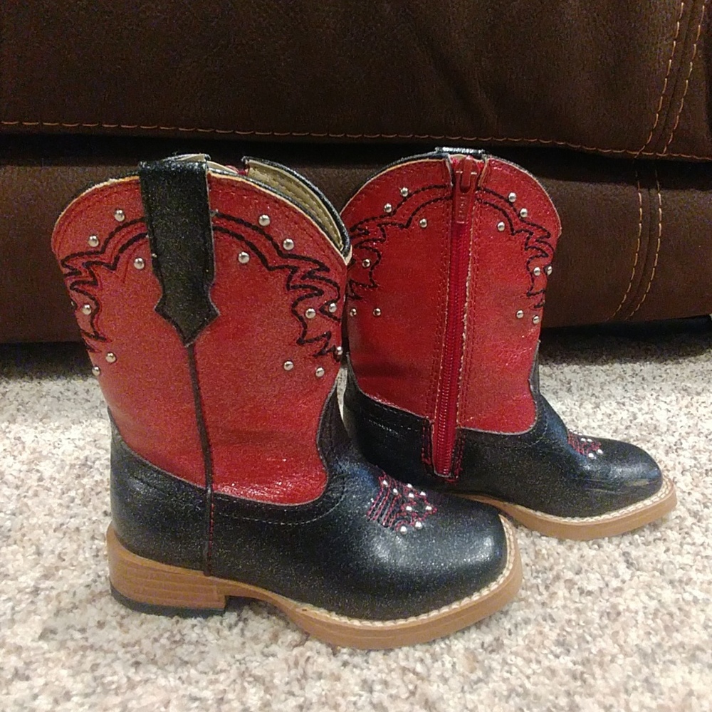 Roper Cowboy boots worn twice
